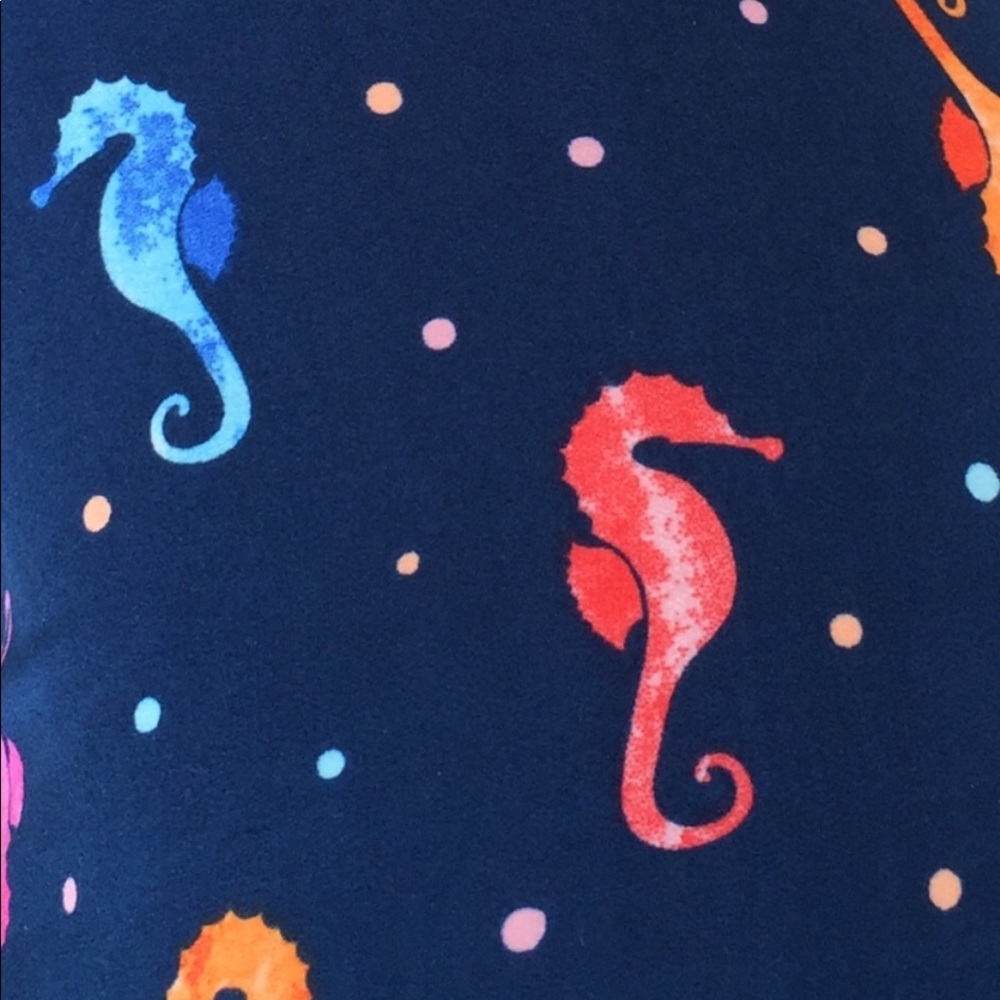 NEW Women's Seahorse Blue Leggings OS & TC - Picture 3 of 4